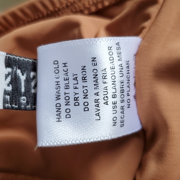 Dippin' Daisy's Brown Cheeky V-Neck One-Piece Swimwear NWT - Picture 12 of 12